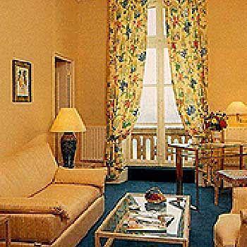 Chateau De Larroque 日蒙 外观 照片
